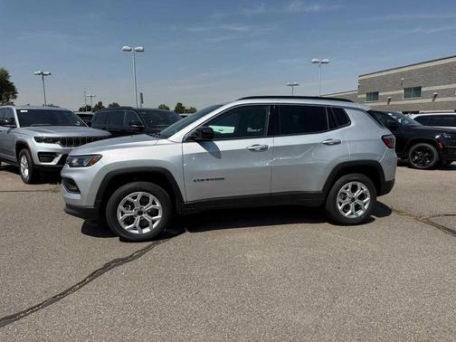 2025 Jeep Compass Latitude
