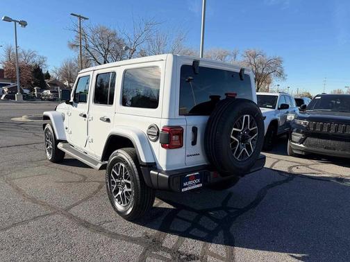 2026 Jeep Wrangler 4-Door Sahara 4x4