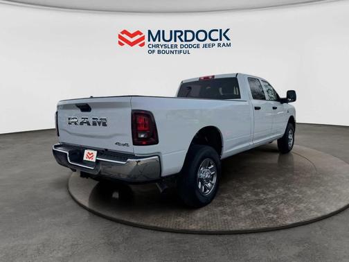 2026 RAM 2500 Tradesman Crew Cab 4x4 8' Box