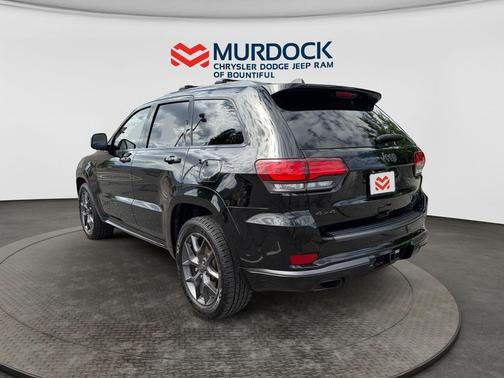 Diamond Black Crystal Pearlcoat 2020 Jeep Grand Cherokee Limited X