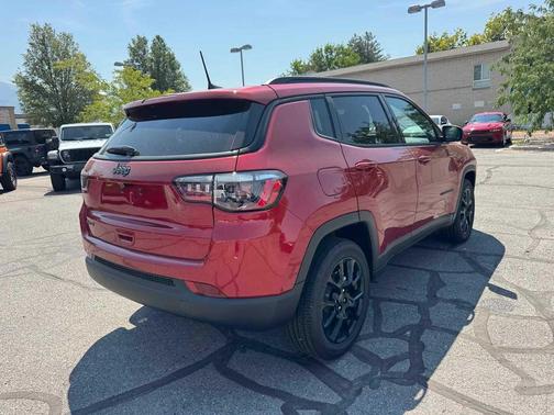 2025 Jeep Compass Latitude