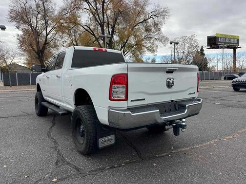2019 RAM 2500 Big Horn Crew Cab 4x4 6'4' Box