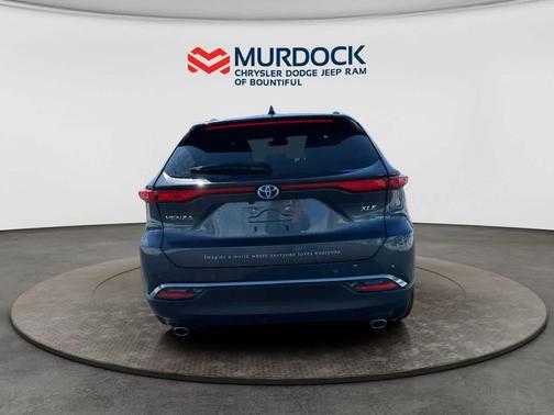 2023 Toyota Venza XLE