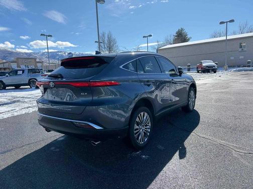 2023 Toyota Venza XLE