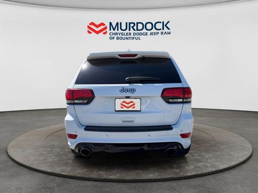 Bright White 2016 Jeep Grand Cherokee SRT