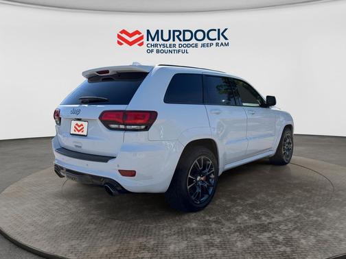 Bright White 2016 Jeep Grand Cherokee SRT