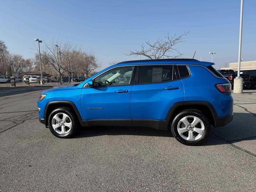 2017 Jeep New Compass Latitude