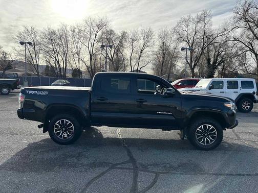 2021 Toyota Tacoma TRD Sport