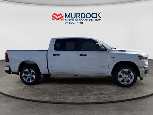 Bright White Clearcoat 2026 RAM 1500 Big Horn/Lone Star