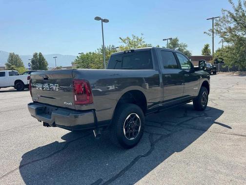 2025 RAM 2500 Laramie Crew Cab 4x4 6'4' Box