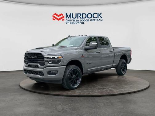 Ceramic Gray Clearcoat 2026 RAM 2500 Laramie Crew Cab 4x4 6'4' Box