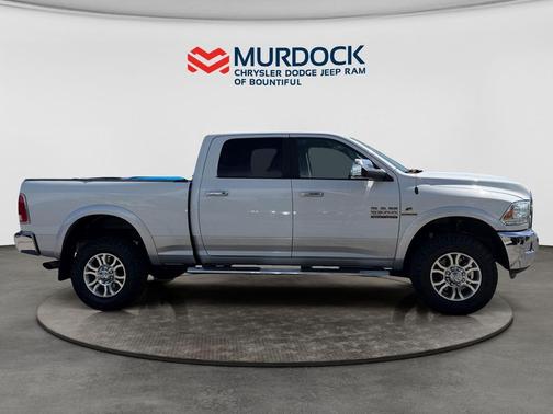 Bright White Clearcoat 2016 RAM 2500 Laramie