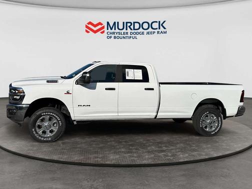 2025 RAM 3500 Big Horn Crew Cab 4x4 8' Box