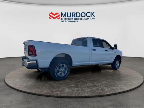 2025 RAM 3500 Big Horn Crew Cab 4x4 8' Box