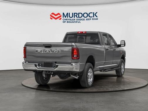 Ceramic Gray Clearcoat 2026 RAM 3500 Laramie Crew Cab 4x4 8' Box