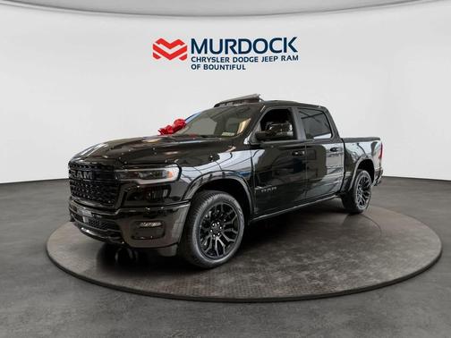 Diamond Black Crystal Pearlcoat 2026 RAM 1500 Limited