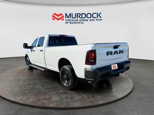 2026 RAM 2500 Tradesman Crew Cab 4x2 8' Box