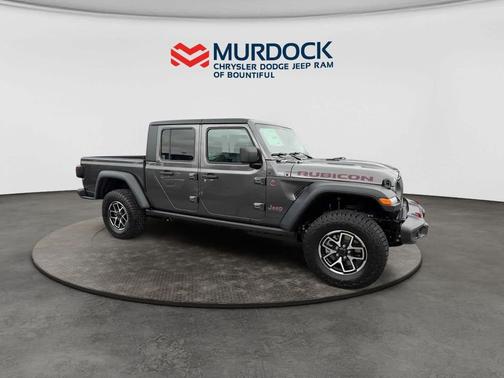 Granite Crystal Metallic Clearcoat 2026 Jeep Gladiator Rubicon