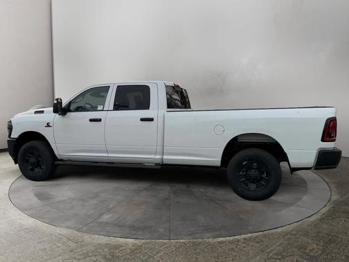 2026 RAM 3500 Tradesman Crew Cab 4x4 8' Box