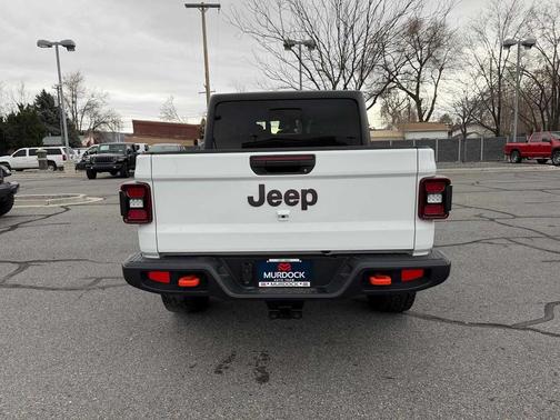 2026 Jeep Gladiator Mojave 4x4