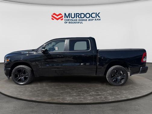 Diamond Black Crystal Pearlcoat 2021 RAM 1500 Big Horn/Lone Star
