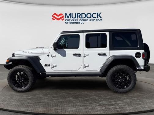 Bright White Clearcoat 2020 Jeep Wrangler Unlimited Willys 4x4