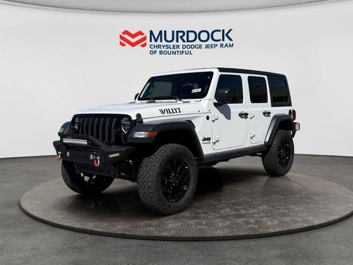 Bright White Clearcoat 2020 Jeep Wrangler Unlimited Willys 4x4