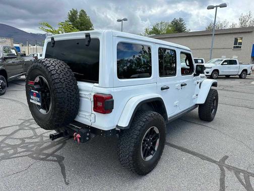 Bright White Clearcoat 2018 Jeep Wrangler Unlimited Rubicon