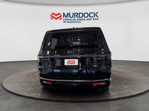 High Gloss Black 2026 Jeep Grand Wagoneer Limited Altitude 4x4