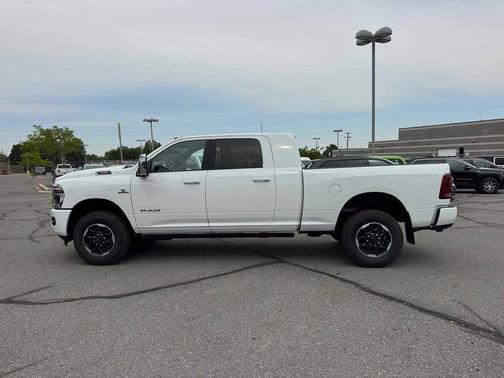 2025 RAM 2500 Laramie Crew Cab 4x4 6'4' Box