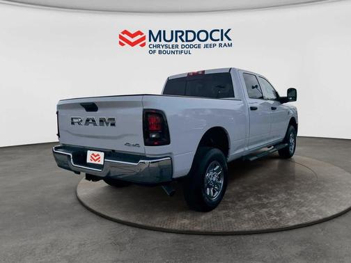 2026 RAM 2500 Tradesman Crew Cab 4x4 6'4' Box