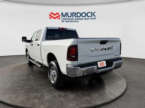 2026 RAM 2500 Tradesman Crew Cab 4x4 6'4' Box