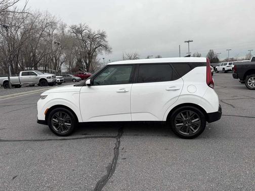 2020 Kia Soul EX