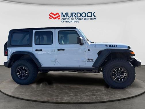 Bright White Clearcoat 2026 Jeep Wrangler Willys
