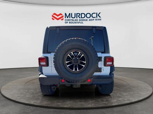 Bright White Clearcoat 2026 Jeep Wrangler Willys