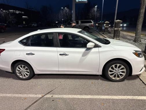 2018 Nissan Sentra SV