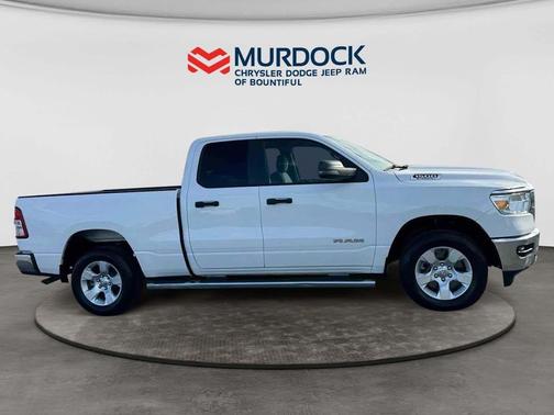 Bright White Clearcoat 2023 RAM 1500 Big Horn/Lone Star