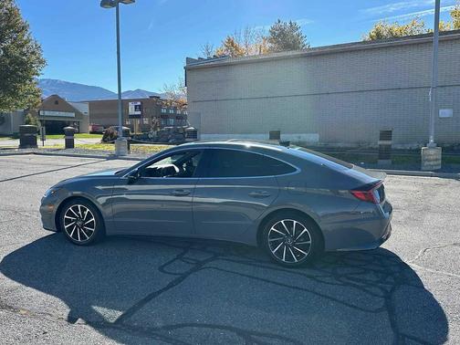 2020 Hyundai SONATA SEL Plus