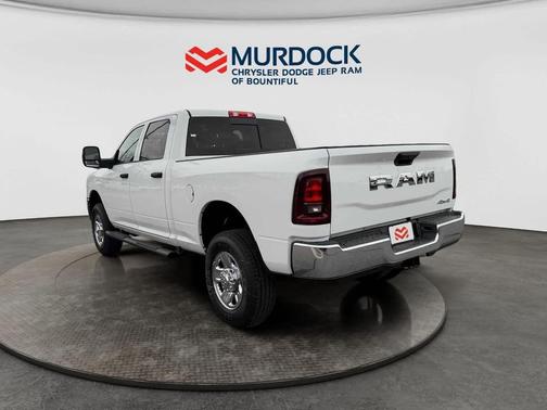 2026 RAM 2500 Tradesman Crew Cab 4x4 6'4' Box