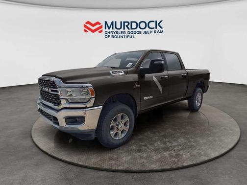 Granite Crystal Metallic Clearcoat 2024 RAM 3500 Laramie Crew Cab 4x4 8' Box