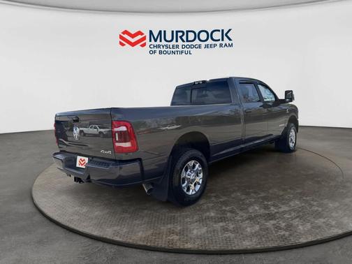 2024 RAM 3500 Laramie Crew Cab 4x4 8' Box