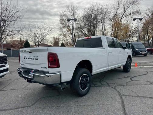 2026 RAM 2500 Laramie Crew Cab 4x4 8' Box