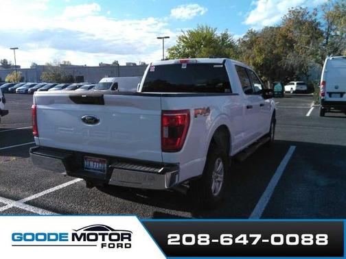OXFORD WHITE 2022 Ford F-150 XLT