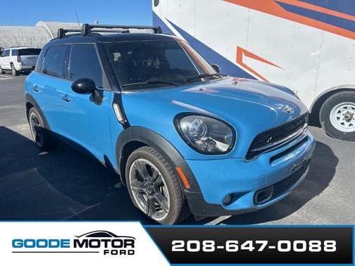 2016 MINI Countryman COOPER S