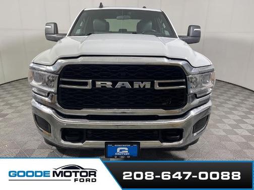 2023 RAM 2500 TRADESMAN