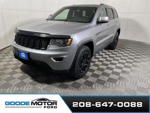 2021 Jeep Grand Cherokee LAREDO