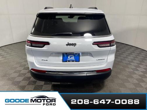 2023 Jeep Grand Cherokee LAREDO