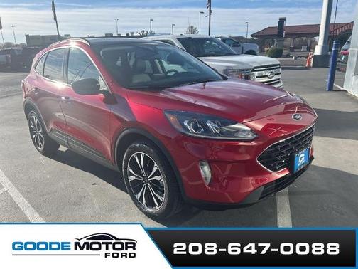 RAPID RED MET TINTED CC 2022 Ford Escape SEL