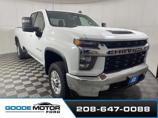 Summit White 2022 Chevrolet Silverado 2500 LT