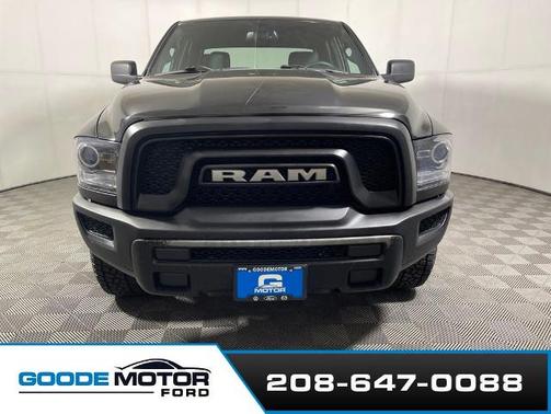 Diamond Black 2022 RAM 1500 Classic SLT